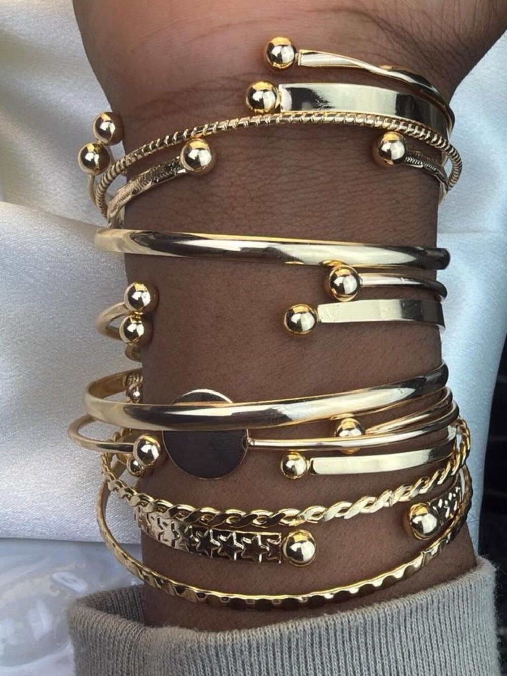 15-Piece‎ Gold Bangle Set - Picture 3 of 4